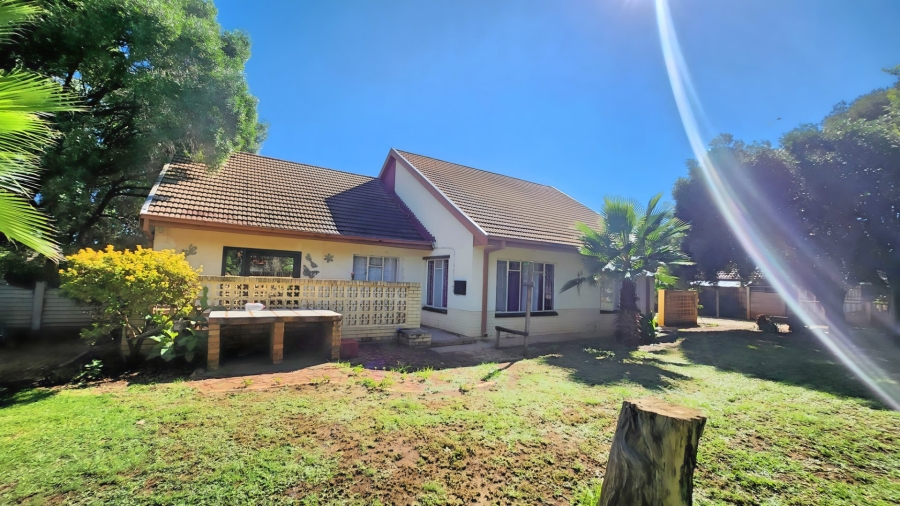 3 Bedroom Property for Sale in Meiringspark North West